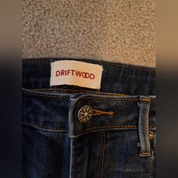 Driftwood Colette Cropped Embroidered Jeans - Picture 2 of 6